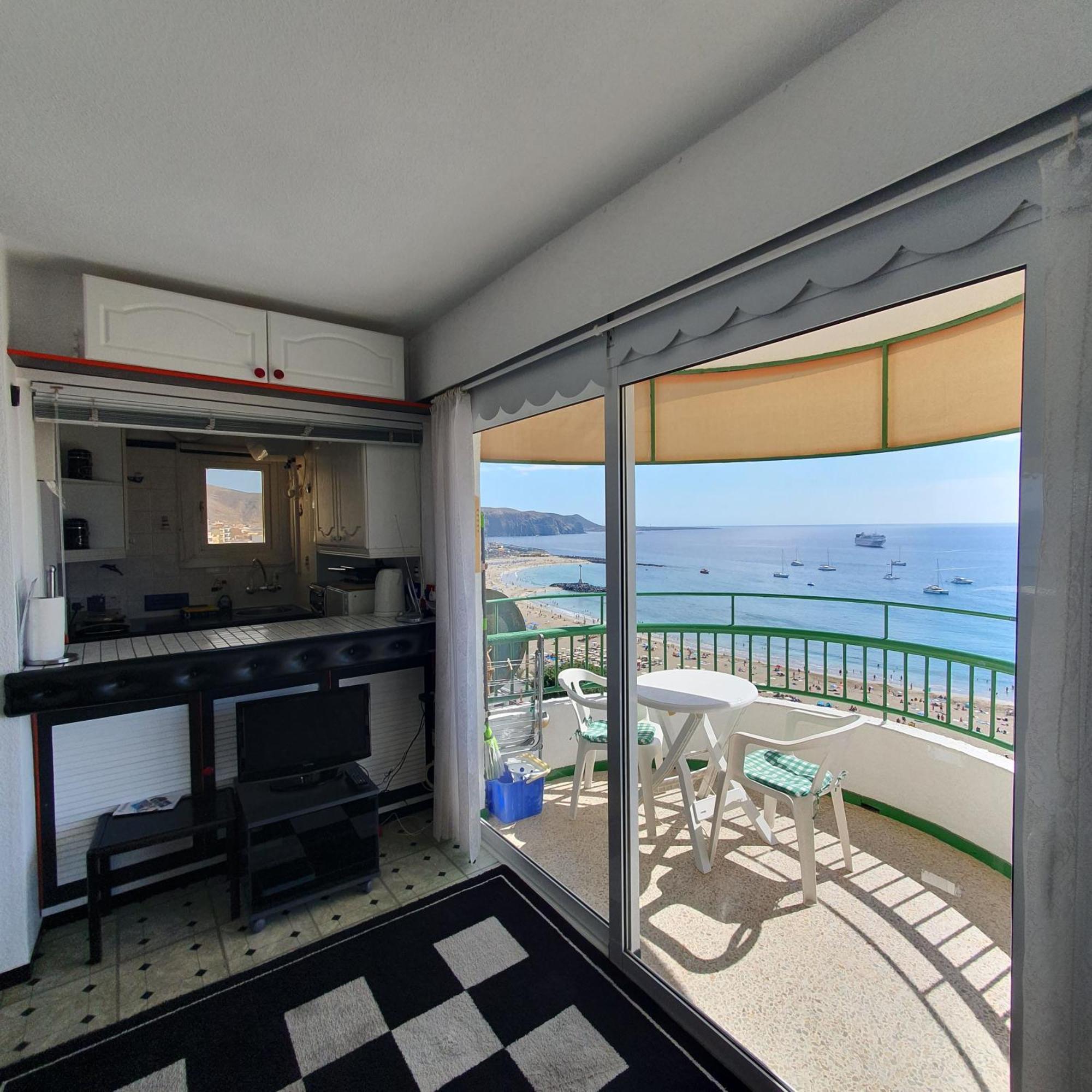 Panoramic Seaview Las Vistas Beach Studio Apartment Arona  Exterior photo